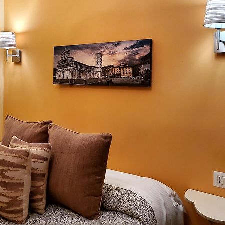 Residenza Fillanfi Hotel Lucca Szoba fotó
