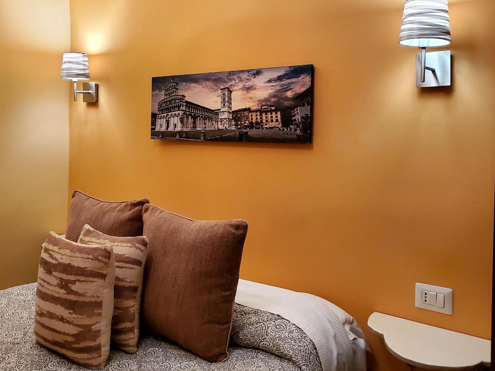 Residenza Fillanfi Hotel Lucca Szoba fotó